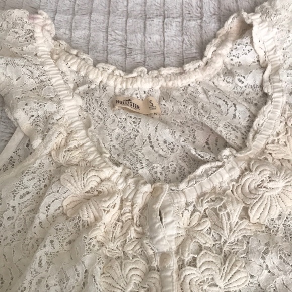 Lace Hollister top - Picture 2 of 4